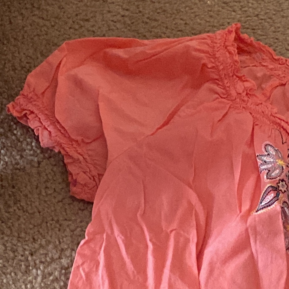 Blouse - Picture 2 of 8